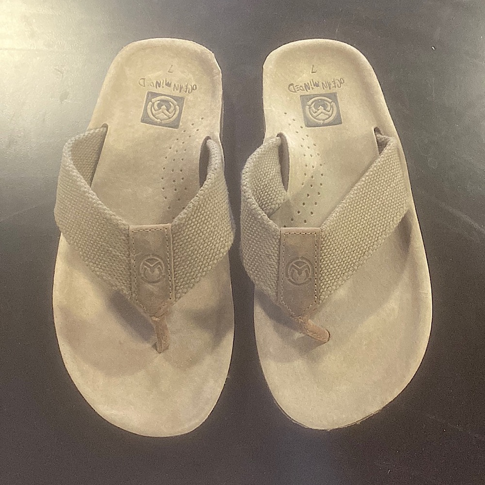 Ocean Minded Flip Flops in size 7 US Mens in color Tan/Brown